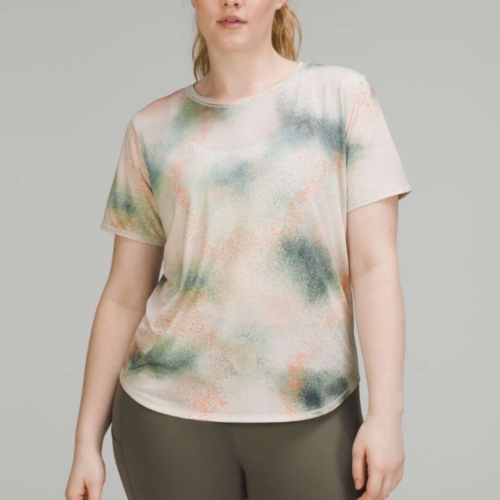 lululemon athletica Multicolor Short Sleeve Tee